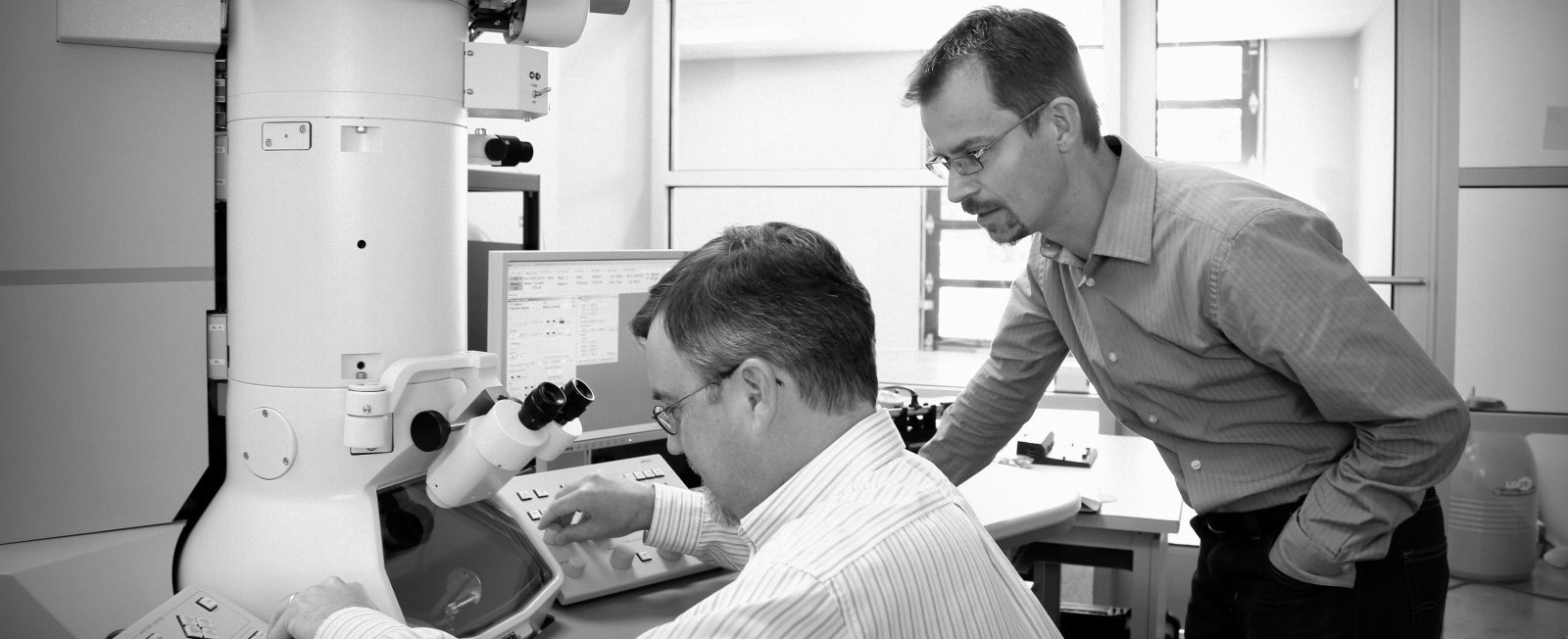 Hummingbird Scientific - Expert Scientists and Microscopists - Eric Stach and Daan Hein Alsem